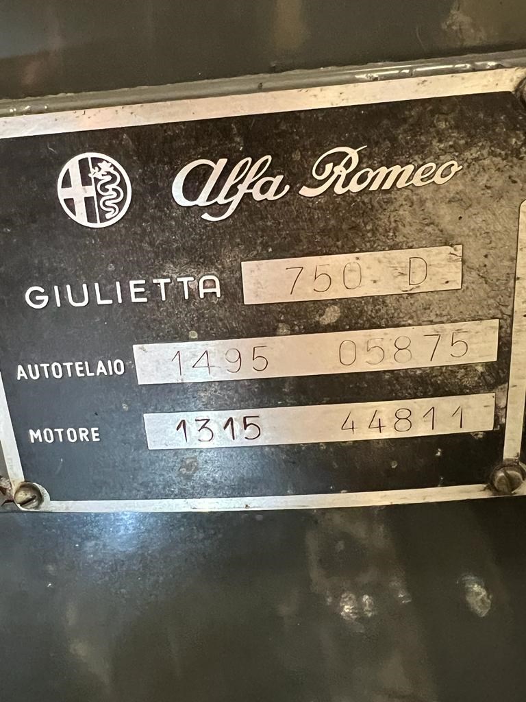 ALFA ROMEO GIULIETTA Spider-image-9