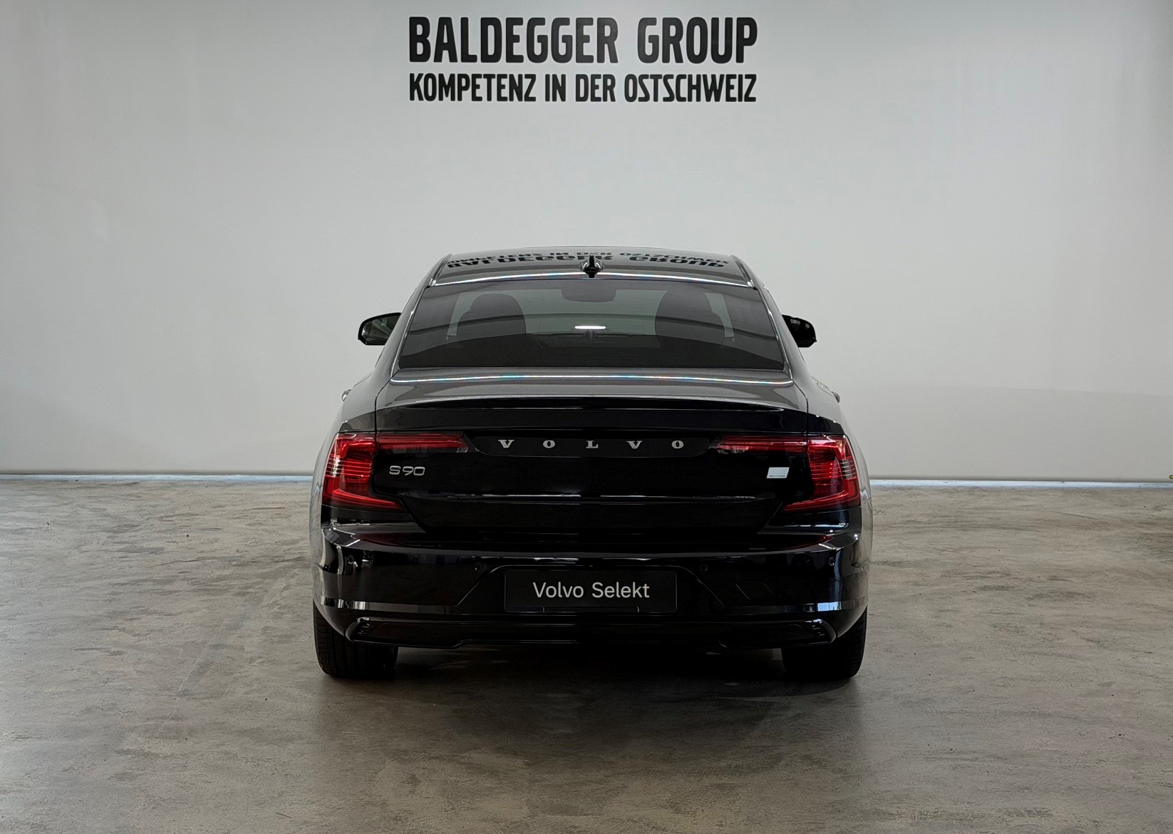 VOLVO S90 2.0 T8 TE Ultimate Dark eA-image-7