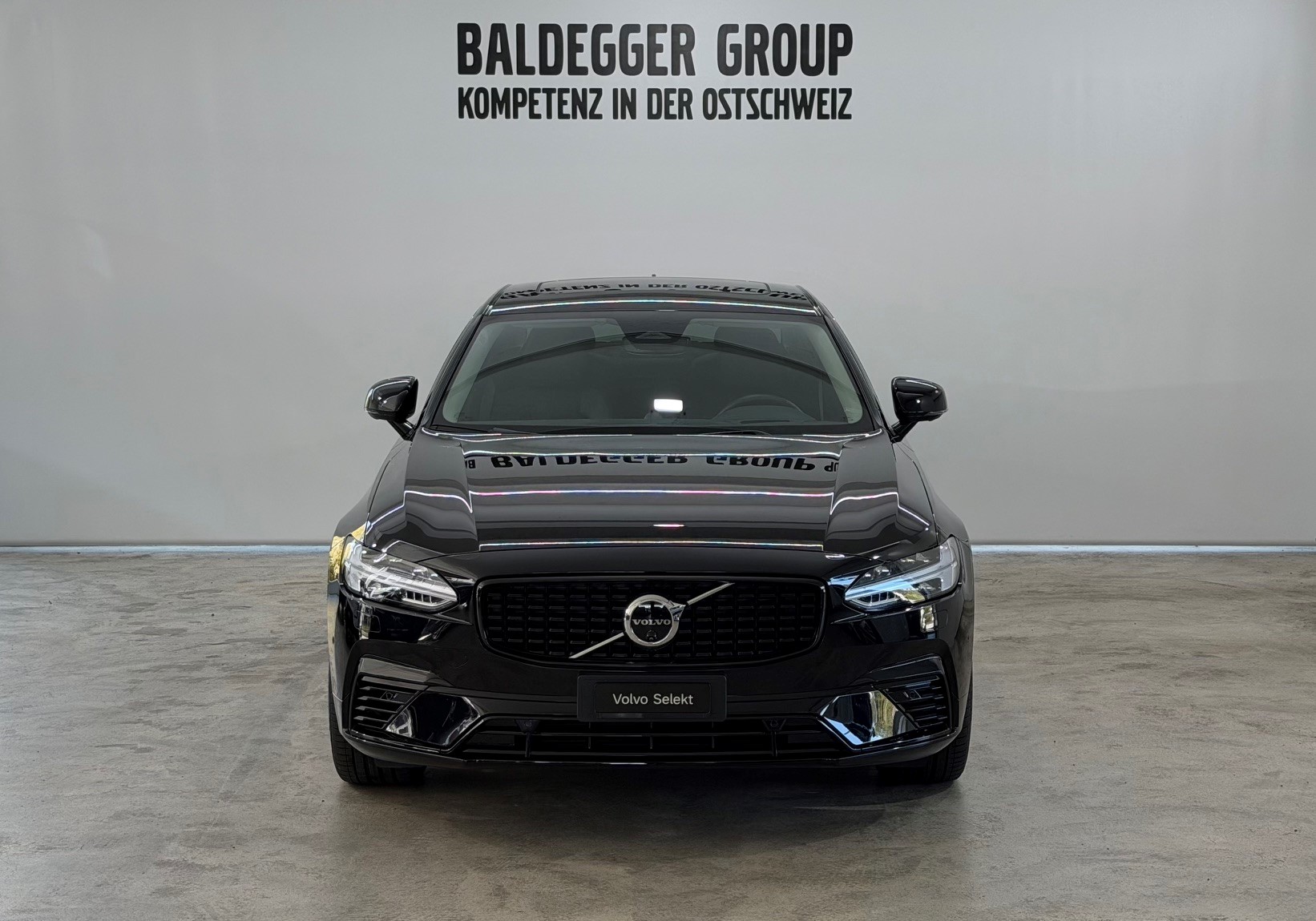 VOLVO S90 2.0 T8 TE Ultimate Dark eA-image-8