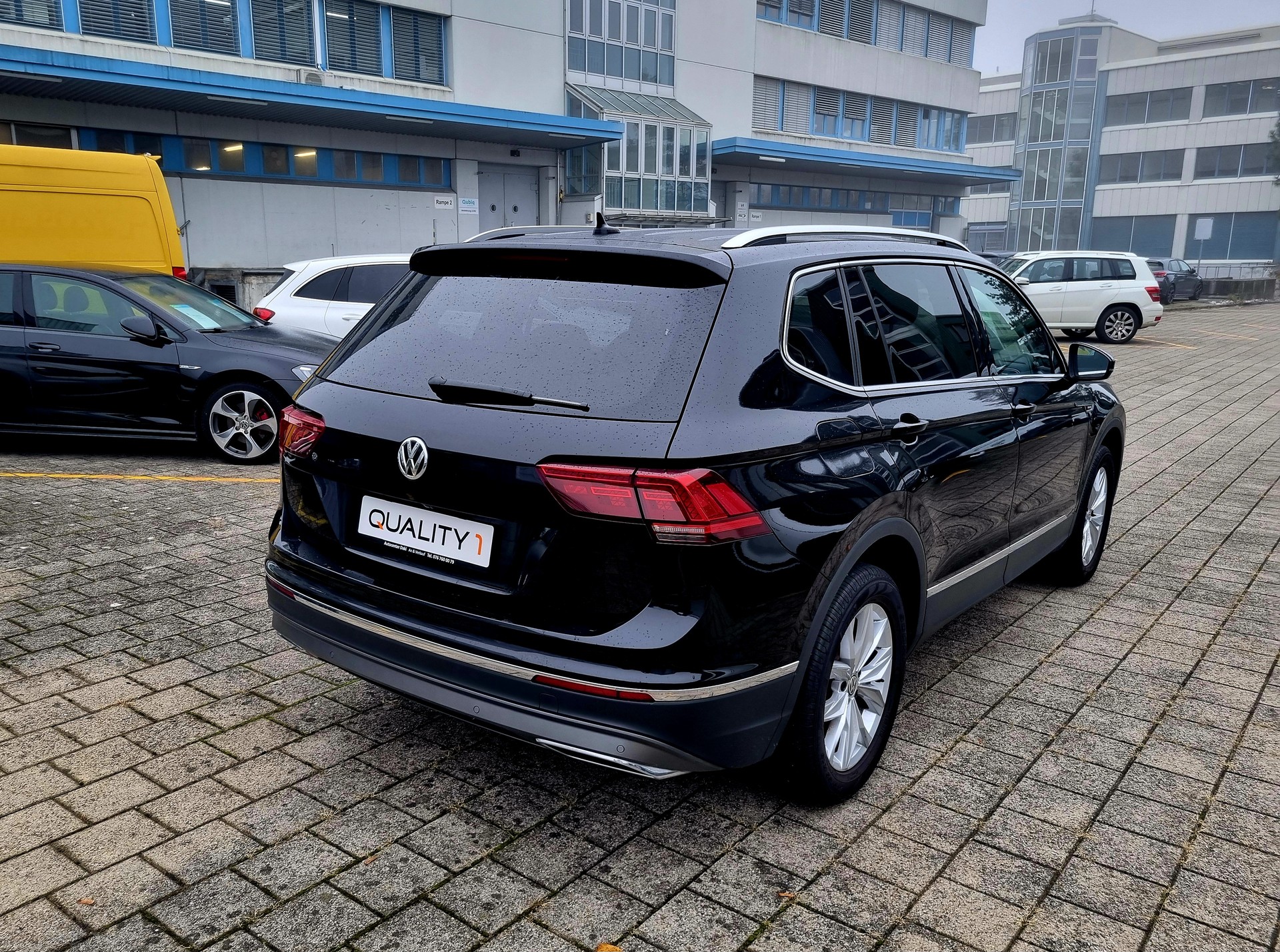 VW Tiguan Allspace XL Extra. Lange 2.0 TDI SCR Highline 4Motion DSG-image-3