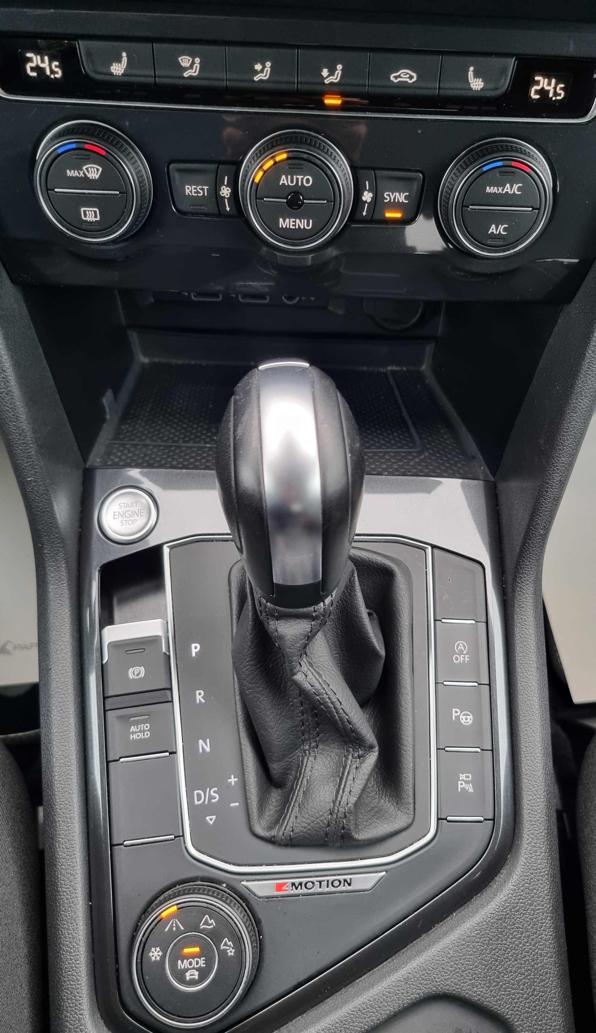 VW Tiguan Allspace XL Extra. Lange 2.0 TDI SCR Highline 4Motion DSG-image-11