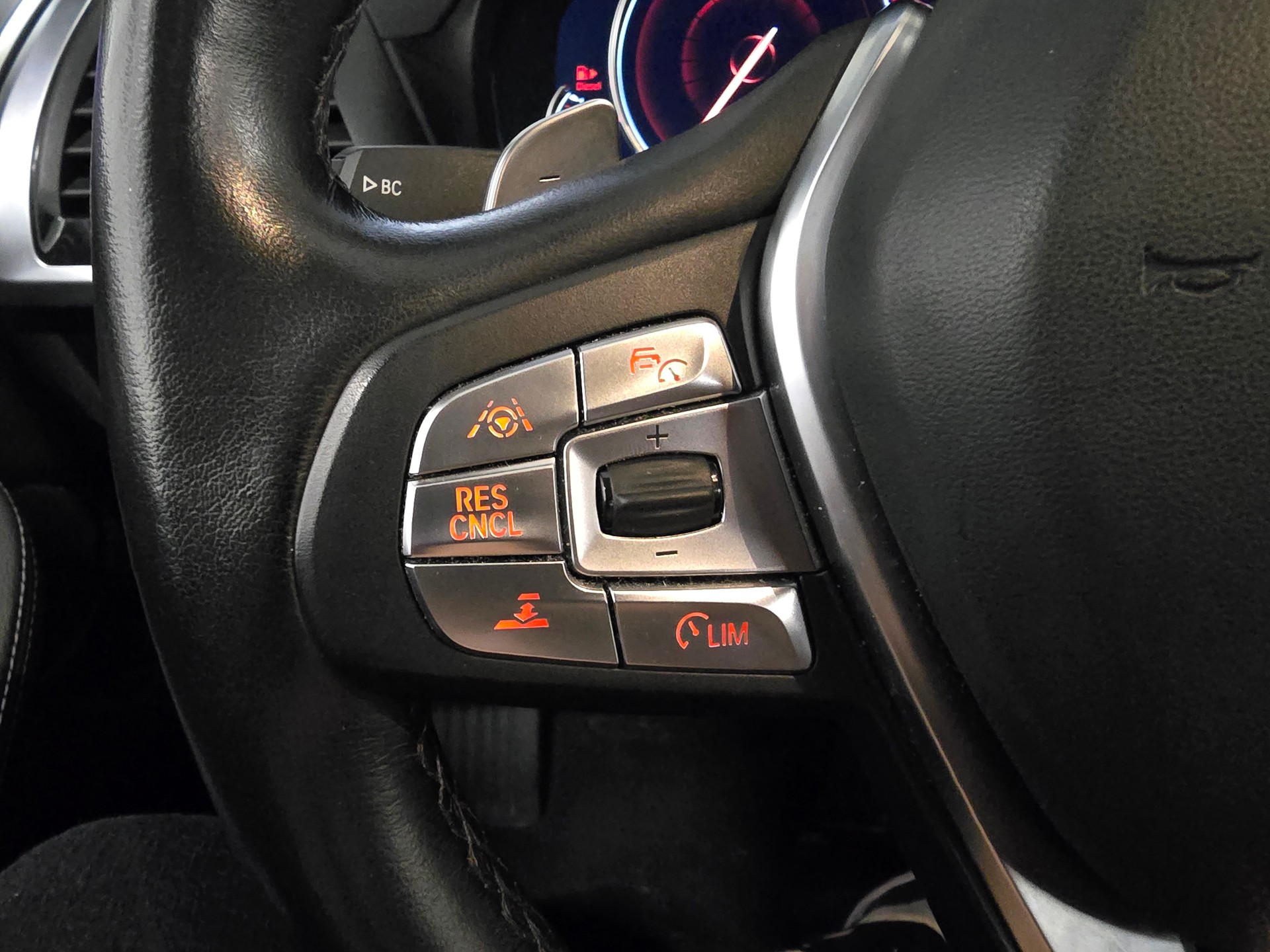 BMW X3 xDrive 20d Individual xLine Steptronic-image-14