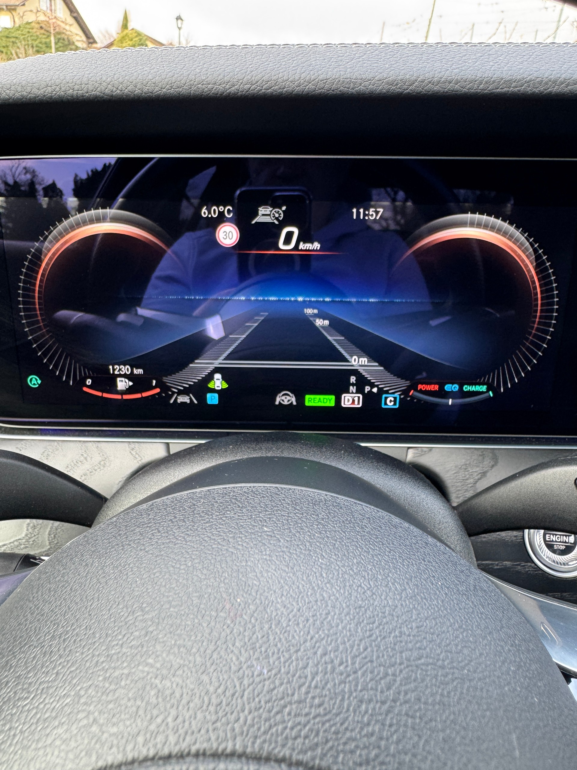 MERCEDES-BENZ E 220 d AMG Line 9G-Tronic-image-15