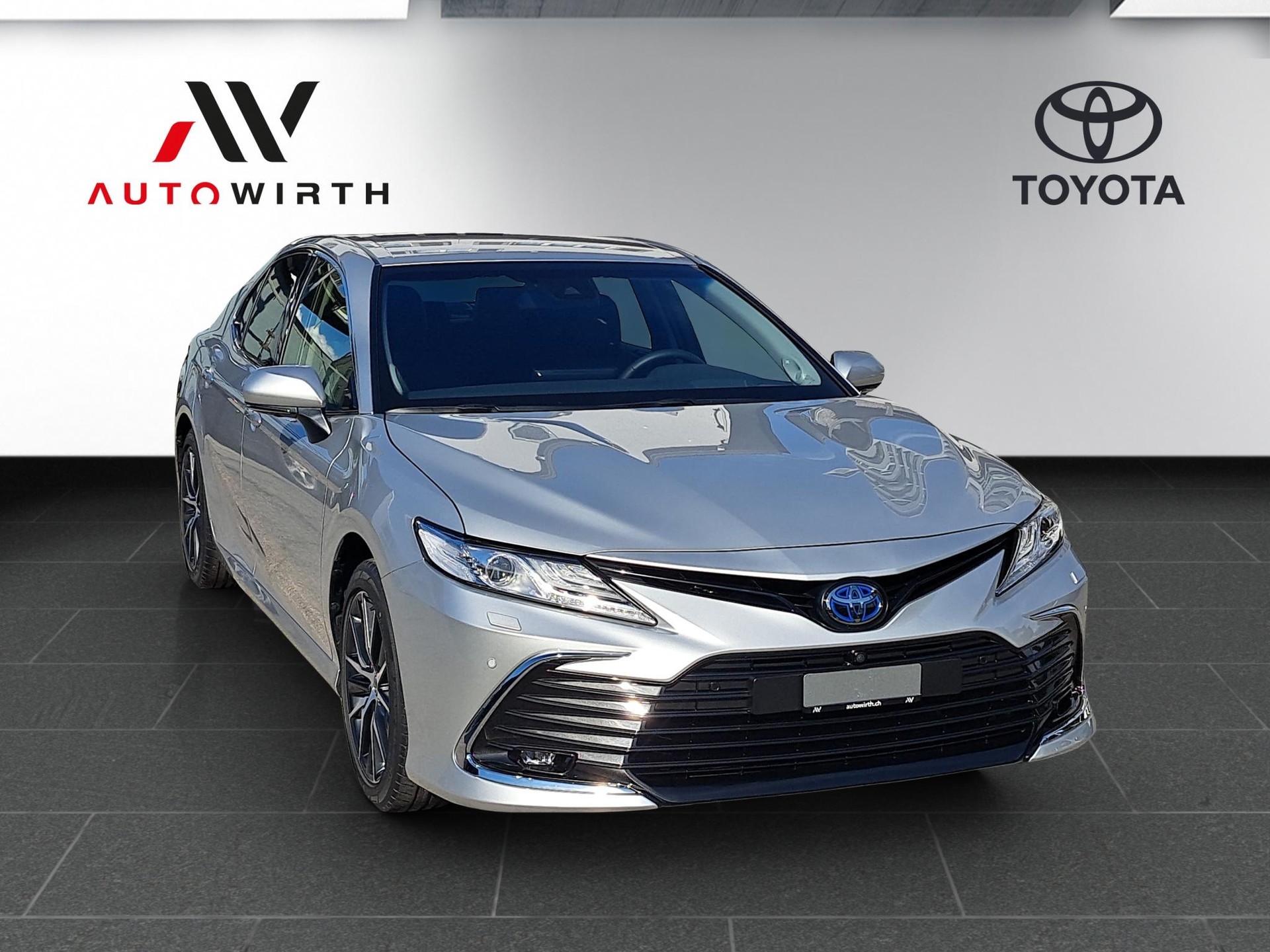 TOYOTA Camry 2.5 HSD Premium-image-2