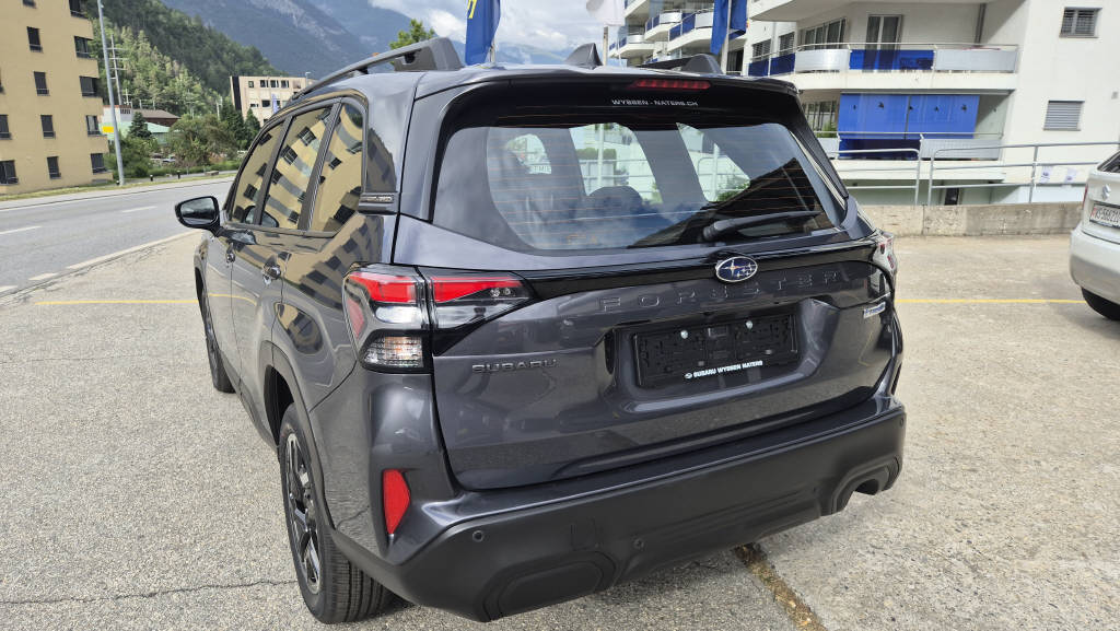 SUBARU Forester Station 2.0i e-Boxer Advantage-image-4