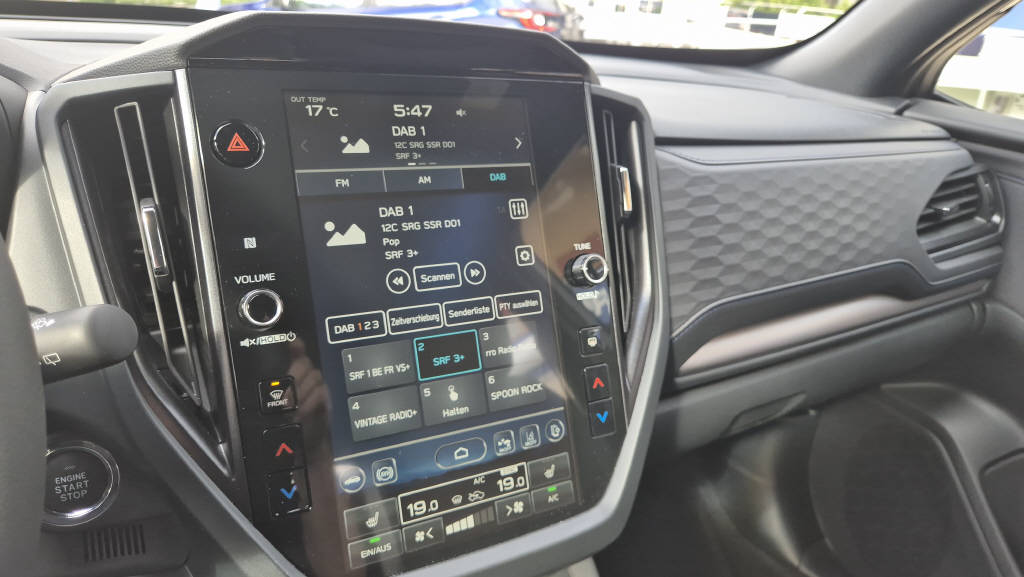 SUBARU Forester Station 2.0i e-Boxer Advantage-image-10