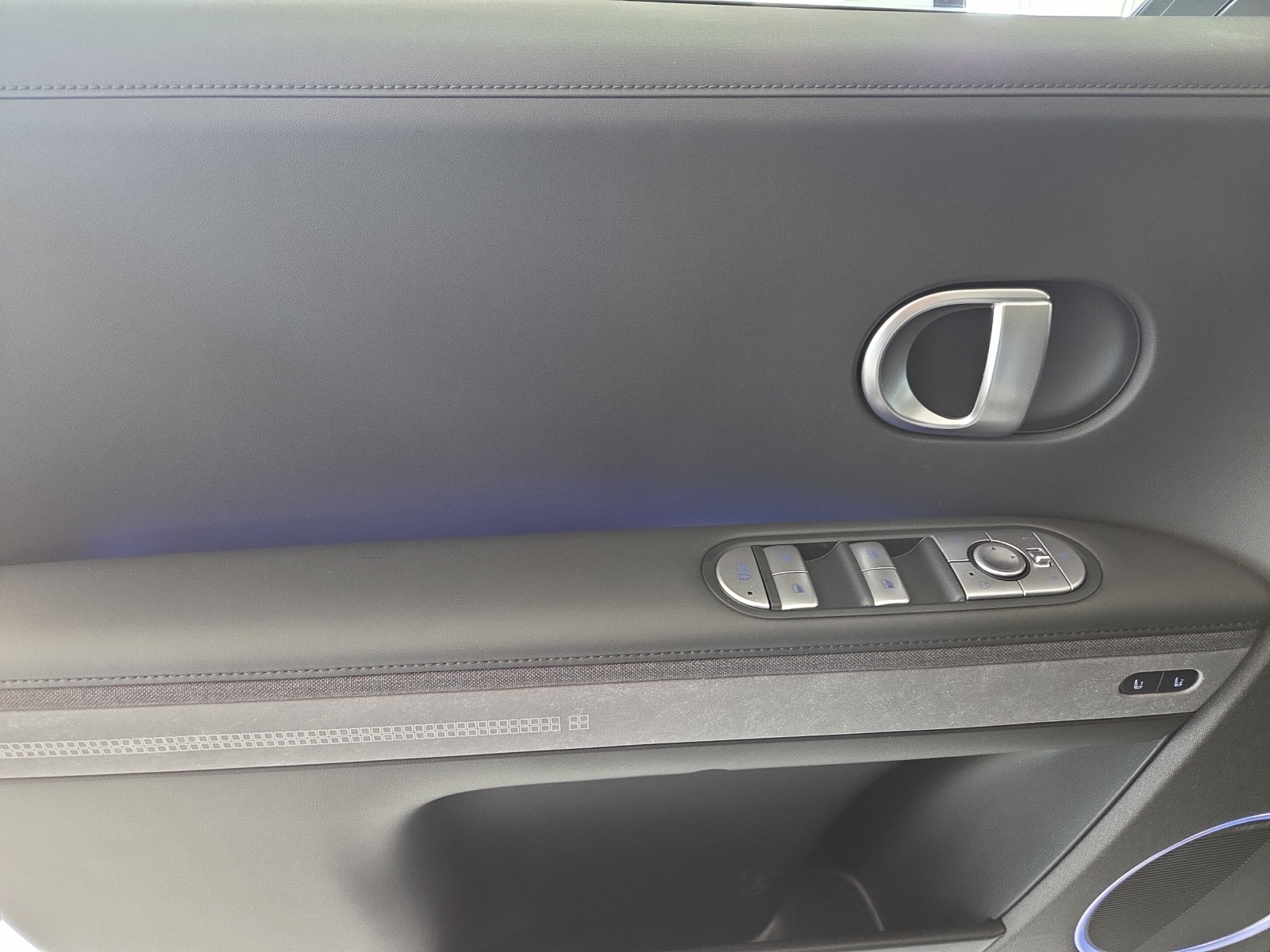 HYUNDAI Ioniq 5 77kWh Vertex 4WD-image-14