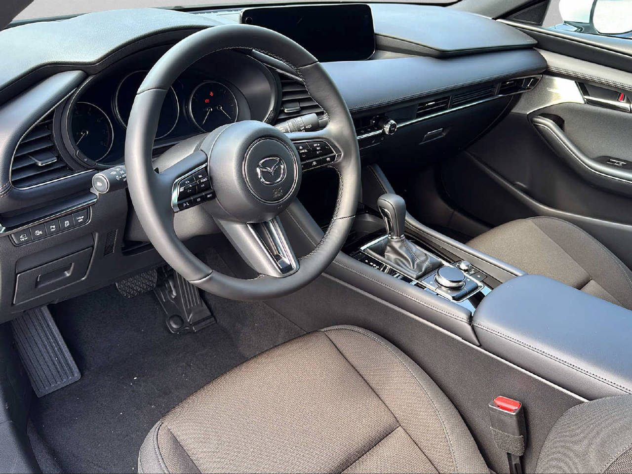 MAZDA 3 Hatchback 2.5 140 PS Exclusive-Line FWD-image-4