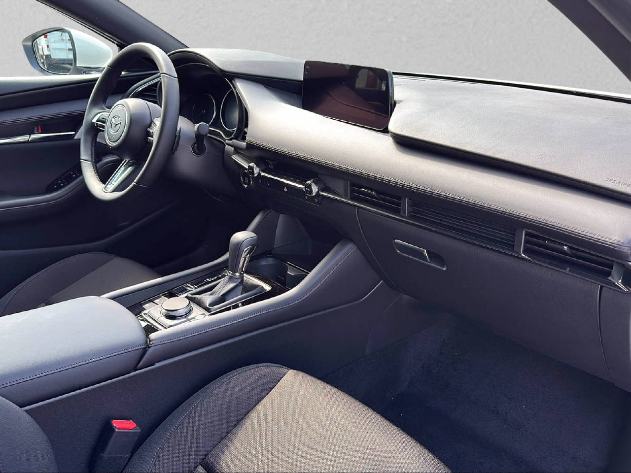 MAZDA 3 Hatchback 2.5 140 PS Exclusive-Line FWD-image-5