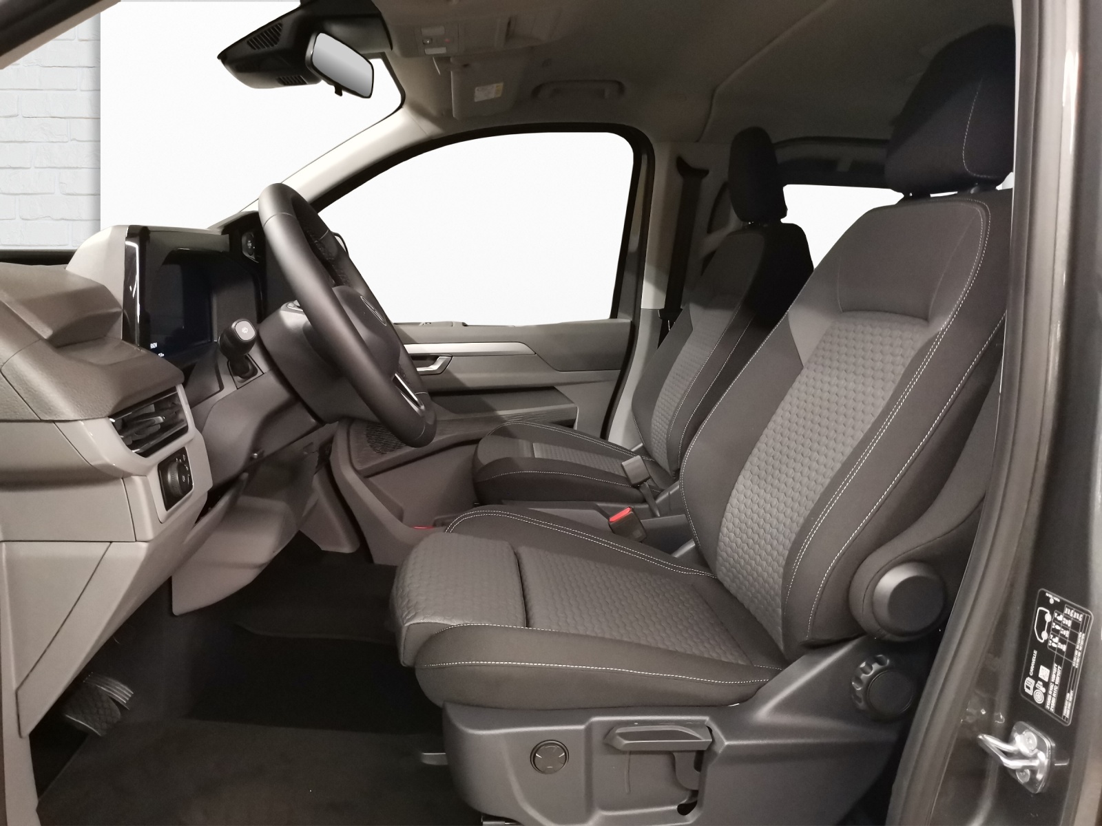 VW Caravelle 3500 2.0 TDI 150 Life-image-6