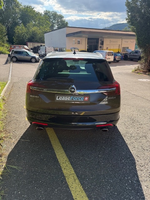 OPEL Insignia Sports Tourer 2.0 Turbo Edition 4WD-image-4