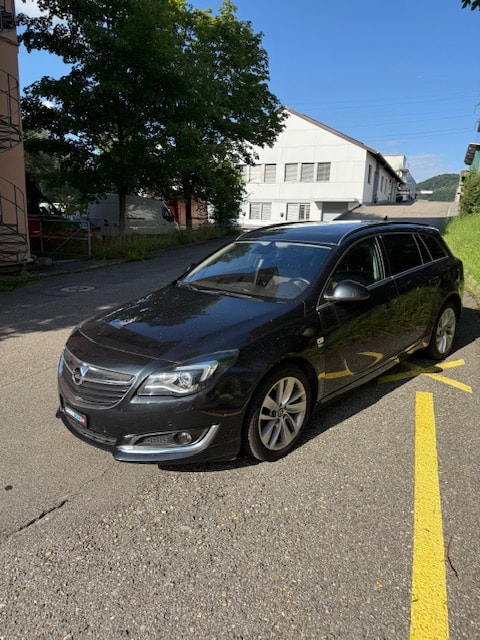 OPEL Insignia Sports Tourer 2.0 Turbo Edition 4WD-image-1