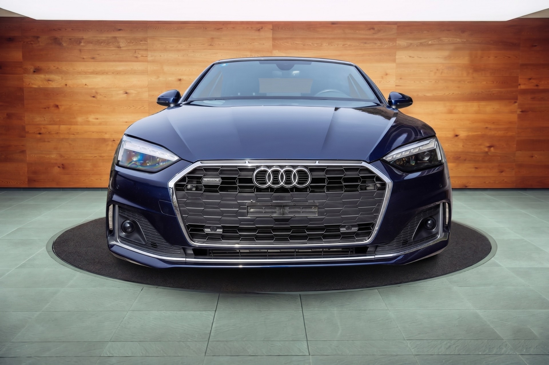 AUDI A5 Cabriolet Advanced 40 TFSI quattro S tronic-image-3
