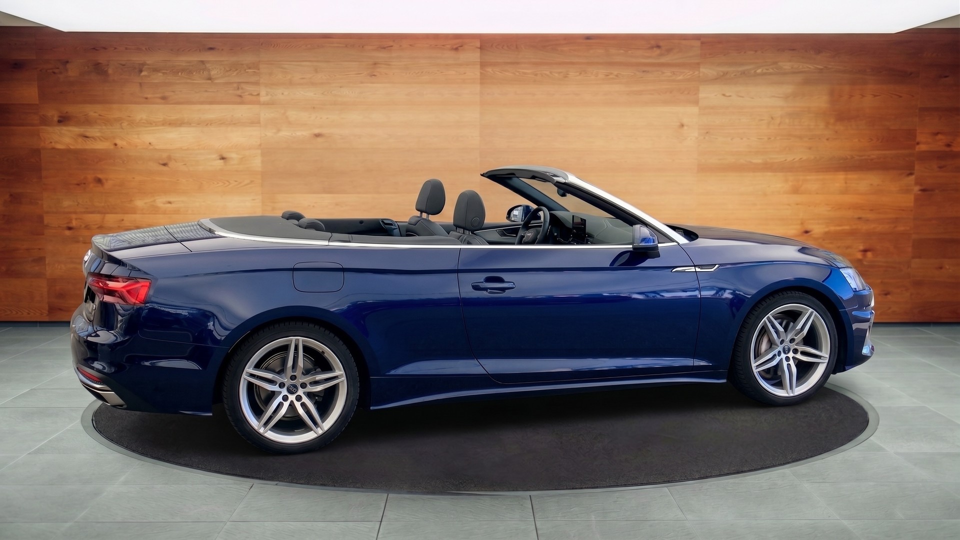 AUDI A5 Cabriolet Advanced 40 TFSI quattro S tronic-image-1