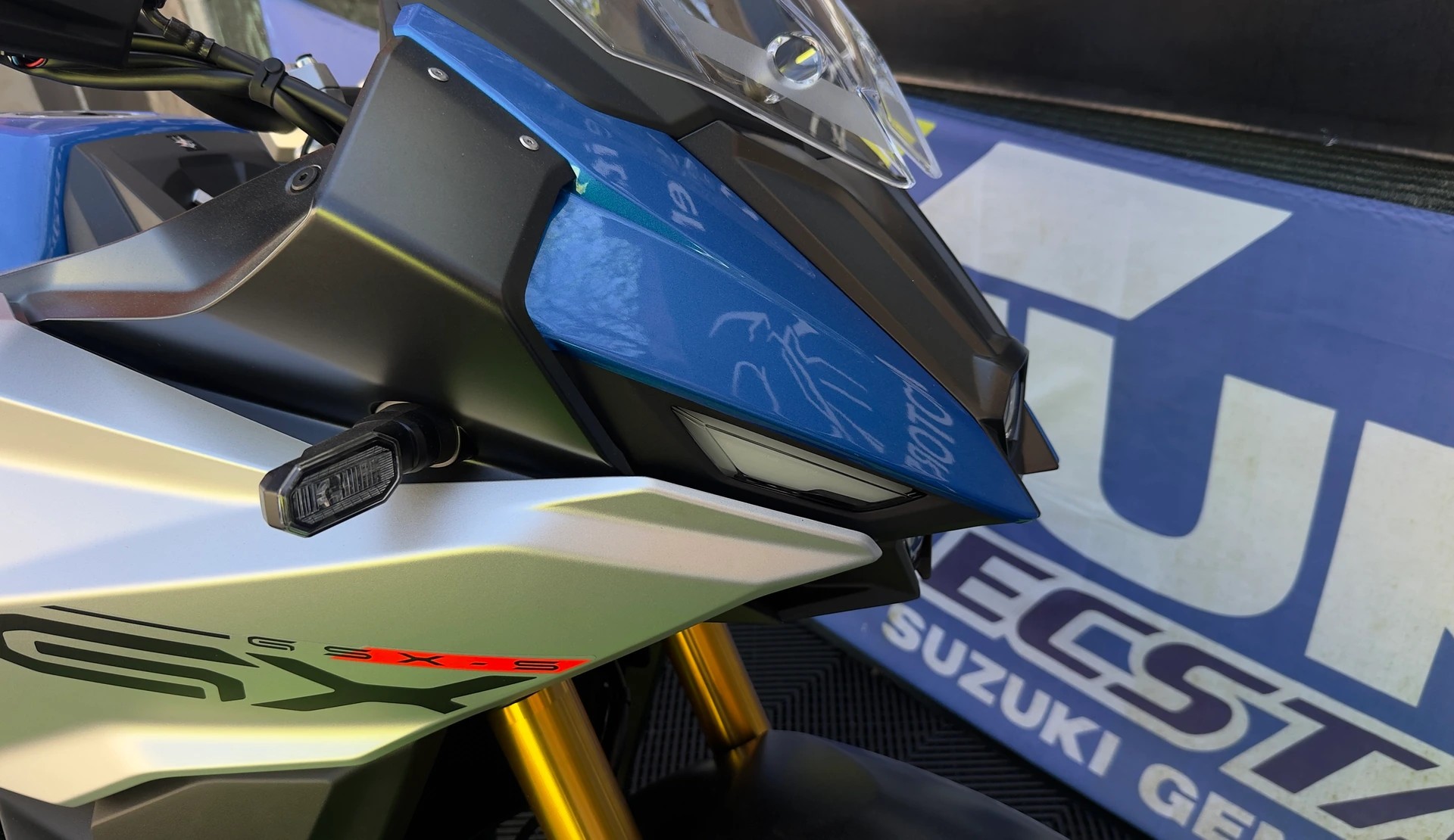 SUZUKI GSX-S 1000 GX Travel-image-5