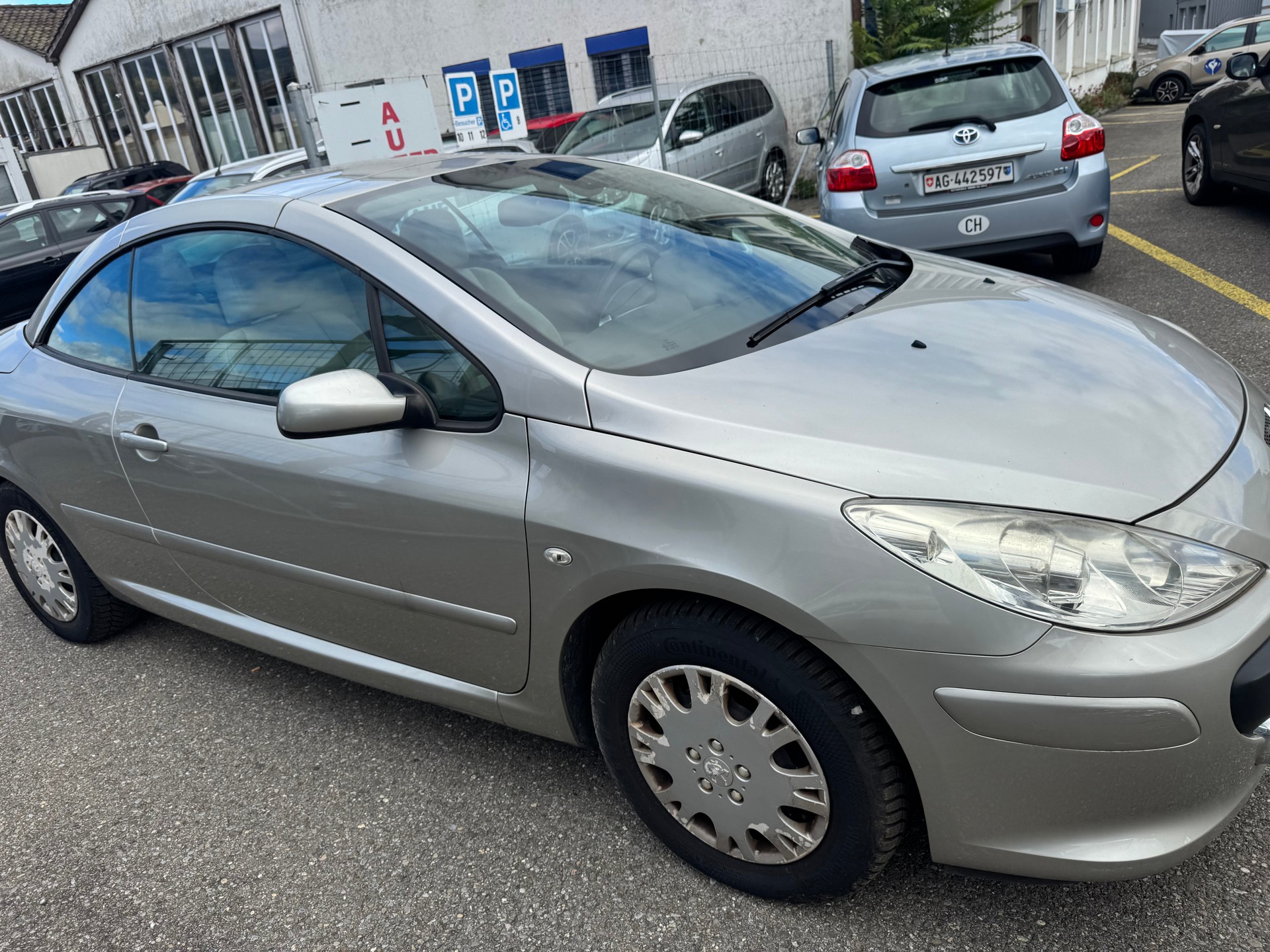PEUGEOT 307 CC 2.0 16V Platinum Edition-image-3