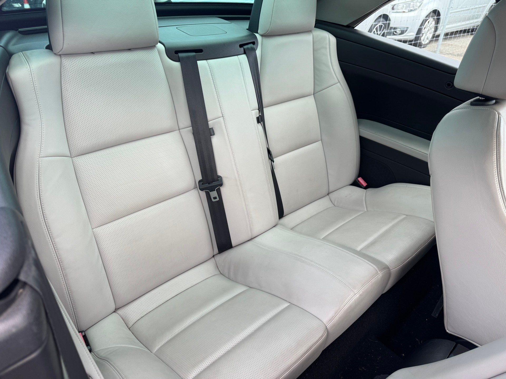 PEUGEOT 307 CC 2.0 16V Platinum Edition-image-11