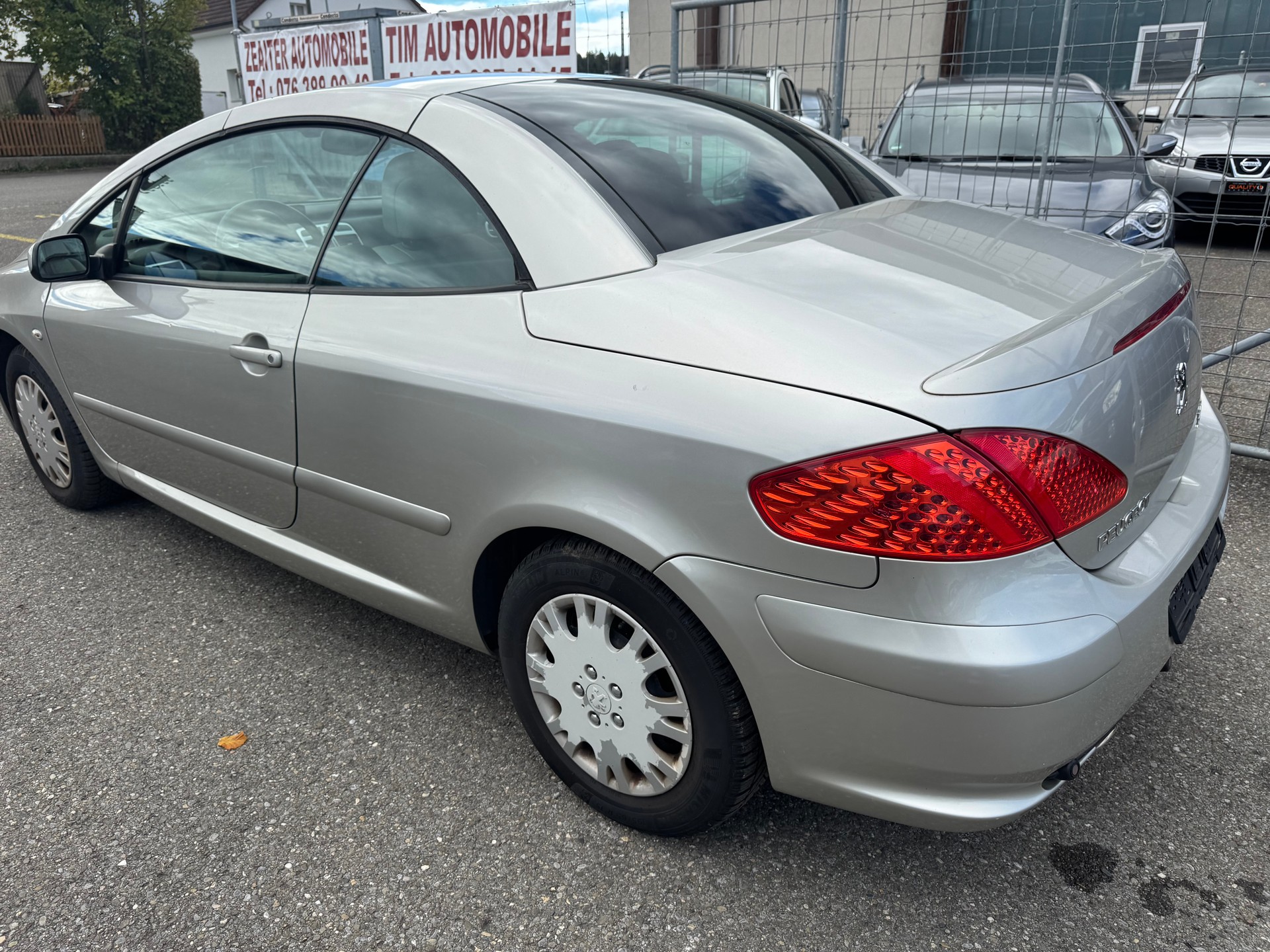 PEUGEOT 307 CC 2.0 16V Platinum Edition-image-6