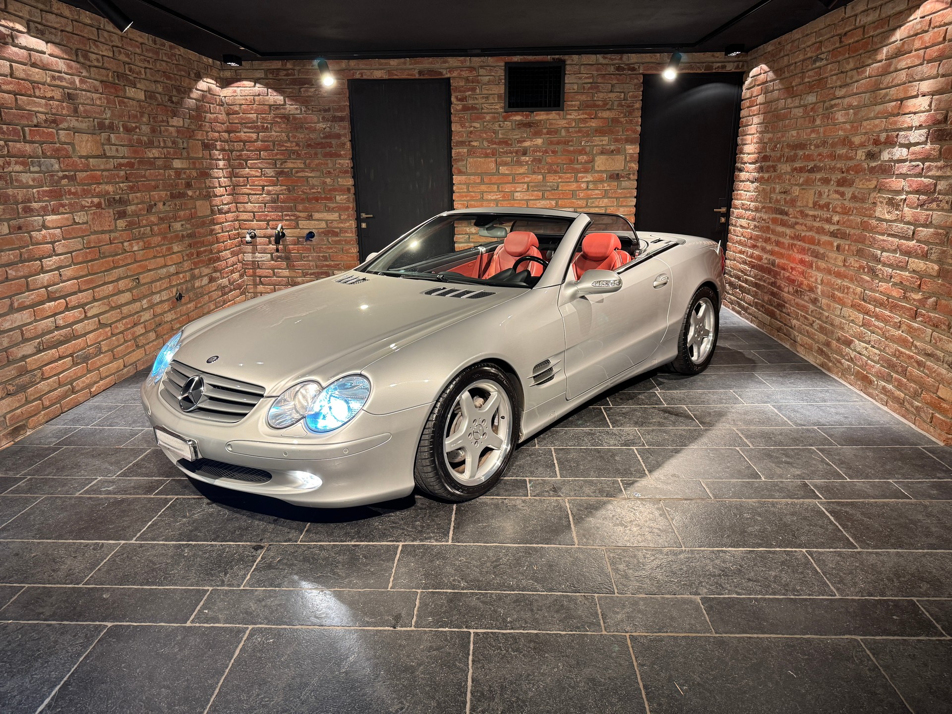 MERCEDES-BENZ SL 500 Automatic-image-1
