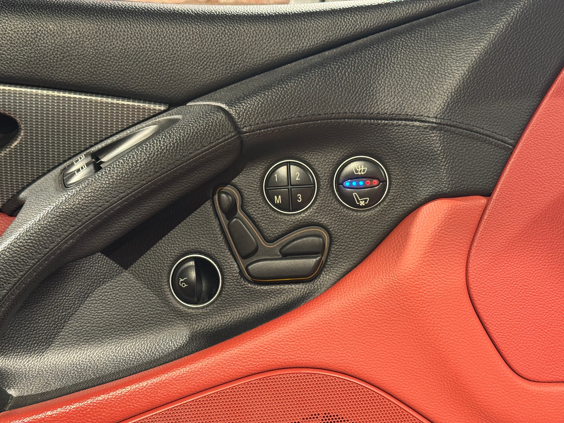MERCEDES-BENZ SL 500 Automatic-image-5