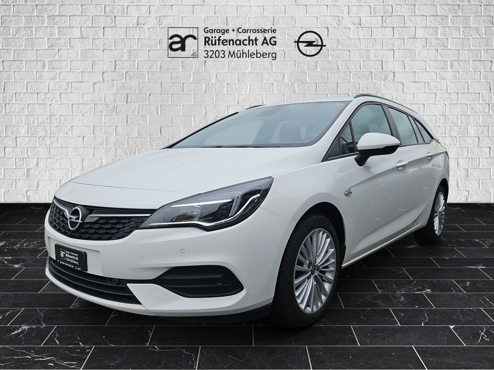 OPEL Astra Sports Tourer 1.2 T 145 Edition S/S-image-0