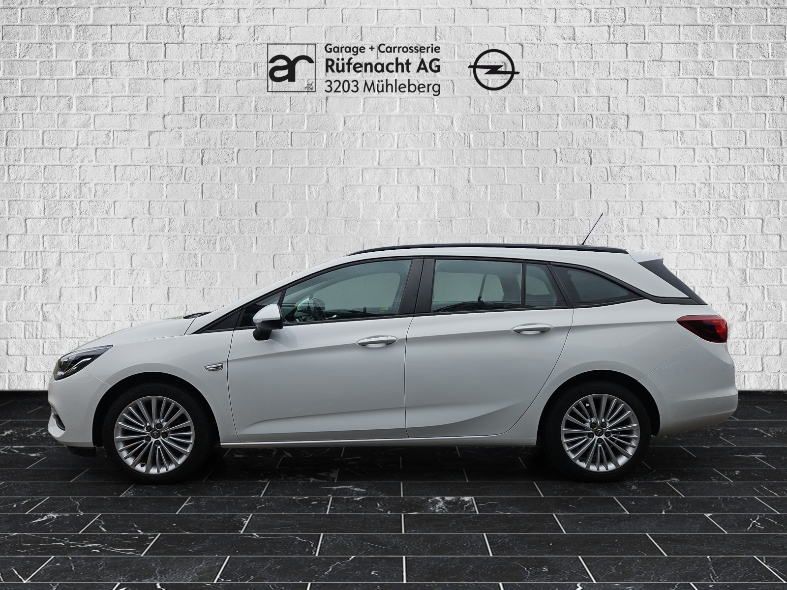 OPEL Astra Sports Tourer 1.2 T 145 Edition S/S-image-4