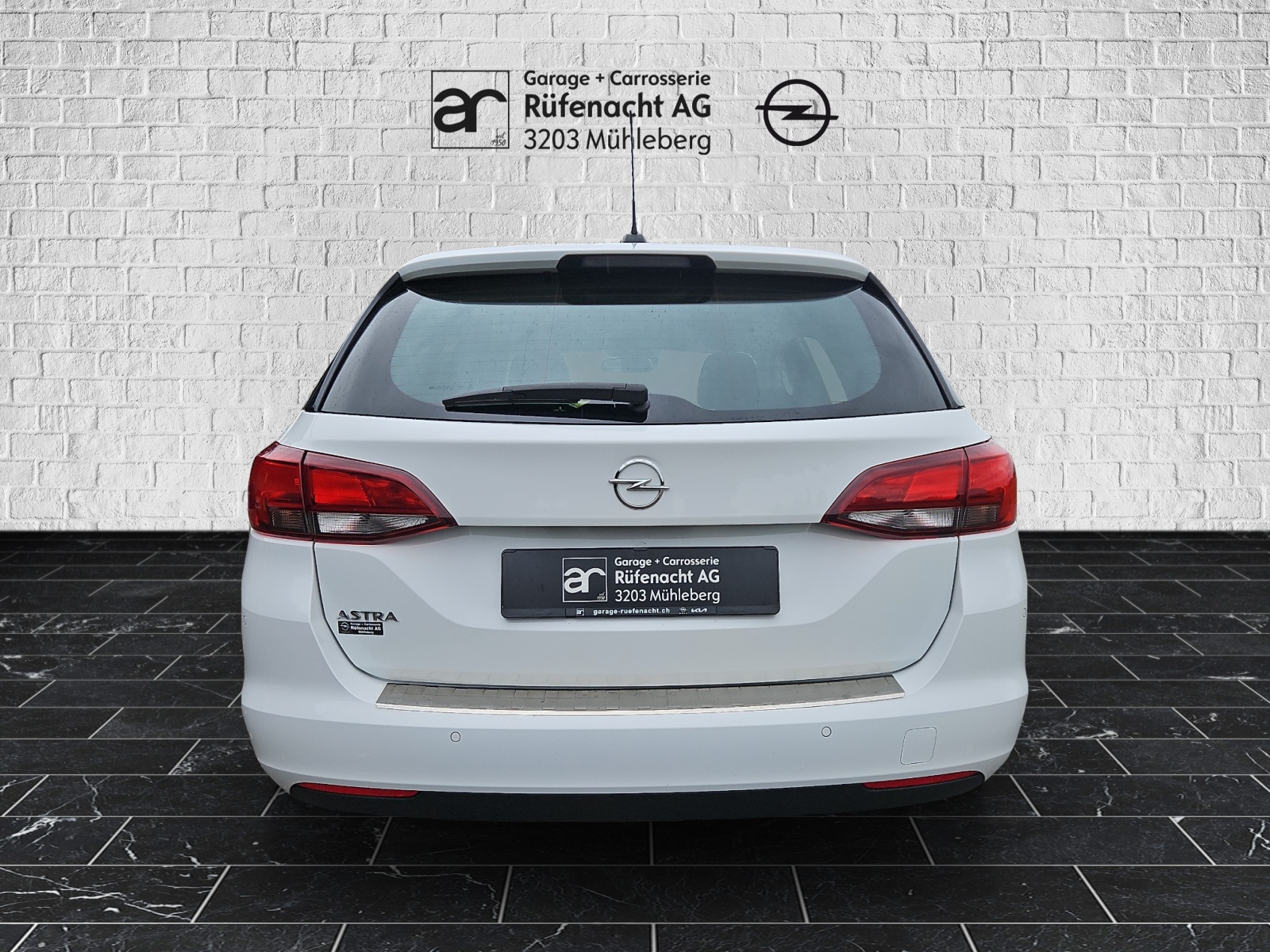 OPEL Astra Sports Tourer 1.2 T 145 Edition S/S-image-3