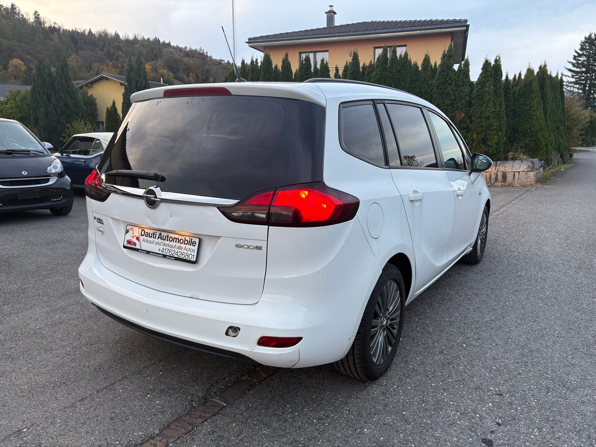 OPEL Zafira Tourer 1.4i 16V Cosmo-image-3