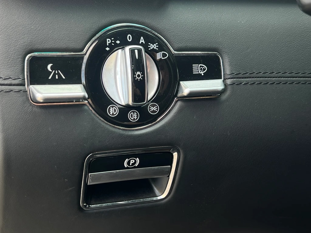 MERCEDES-BENZ S 63 AMG L 7G-Tronic-image-19