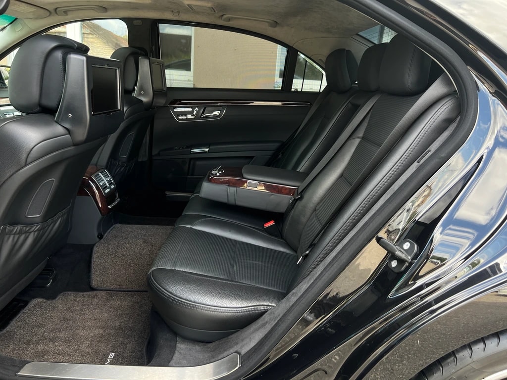 MERCEDES-BENZ S 63 AMG L 7G-Tronic-image-21
