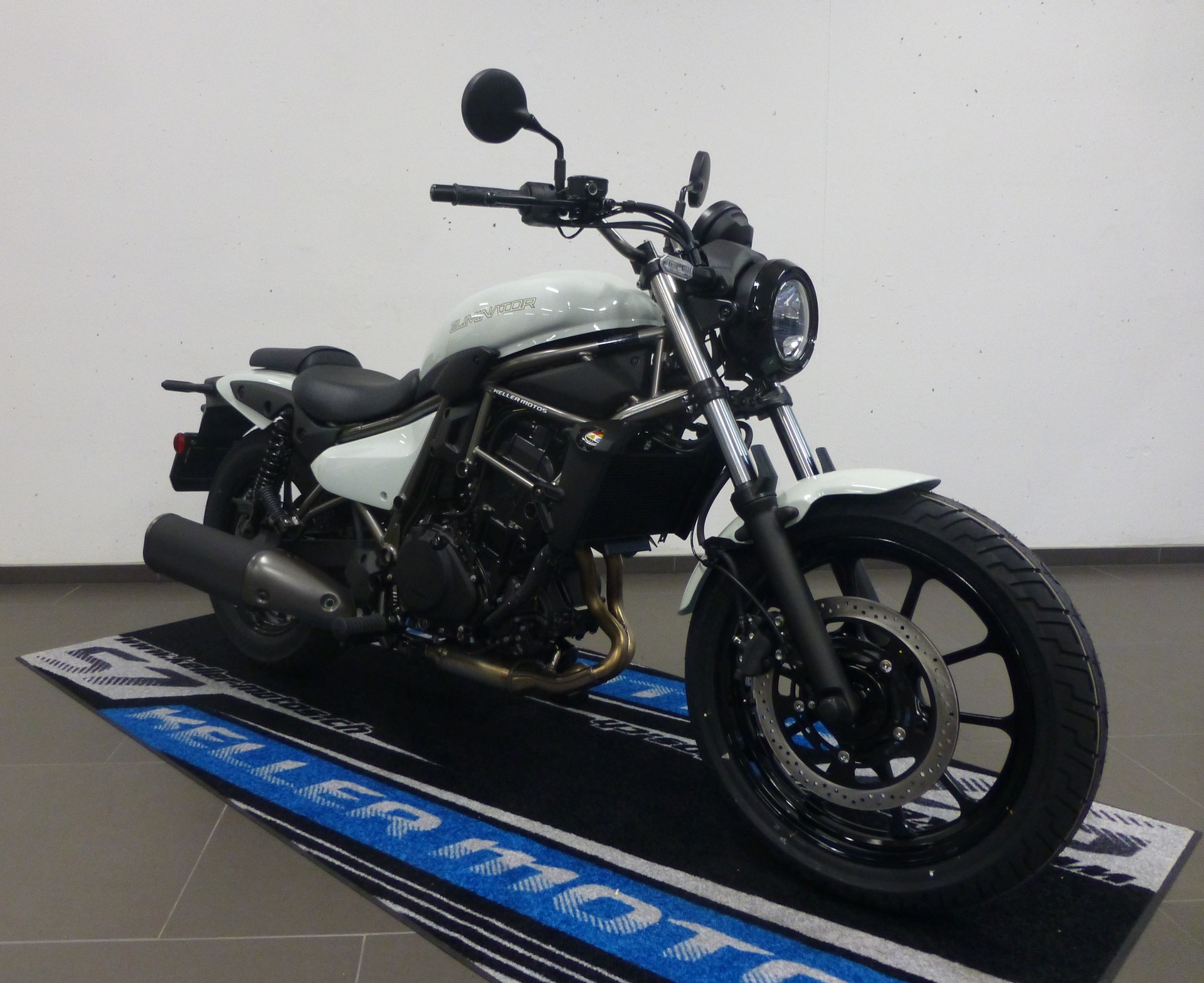 KAWASAKI Eliminator 500-showroom-element-2