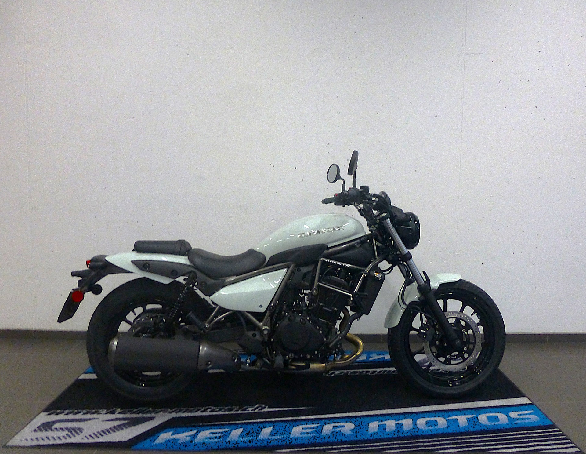 KAWASAKI Eliminator 500