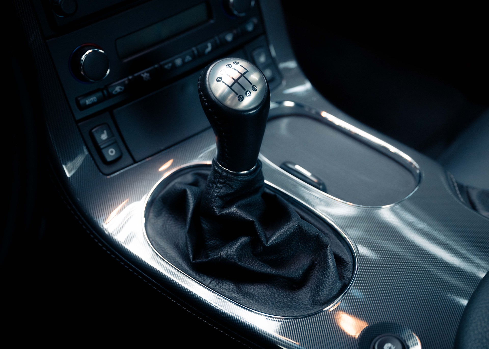 CHEVROLET Z06-image-11