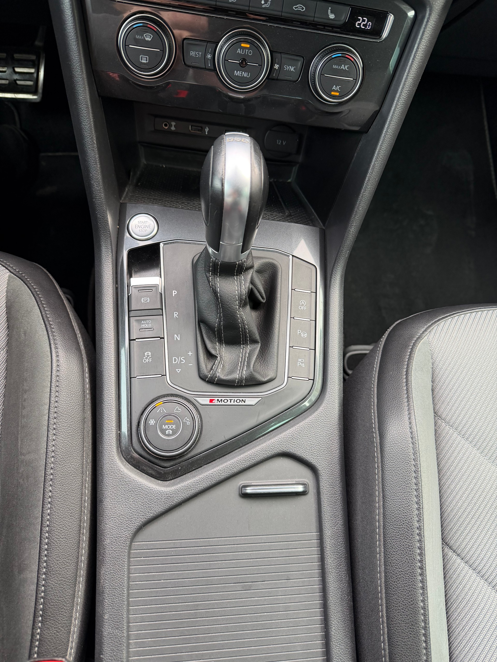 VW Tiguan 2.0TSI Highline 4Motion DSG-image-9