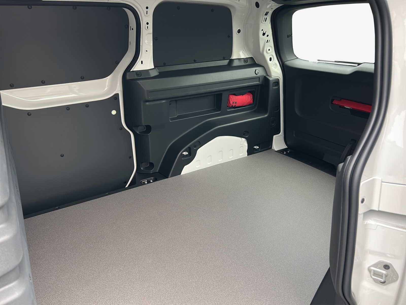 VW ID. Buzz Cargo Pro-image-11