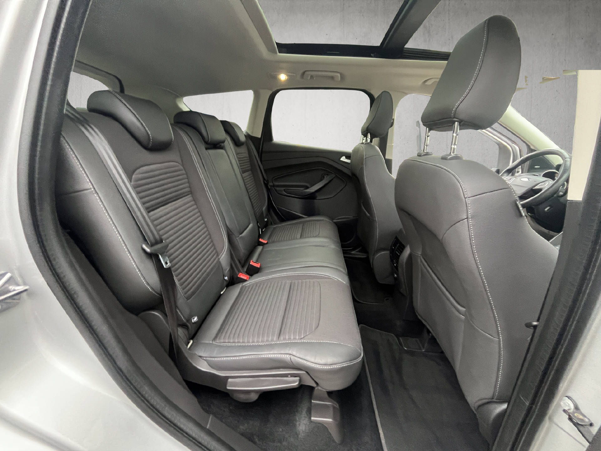 FORD Kuga 2.0 TDCi 180 Titanium FPS-image-19