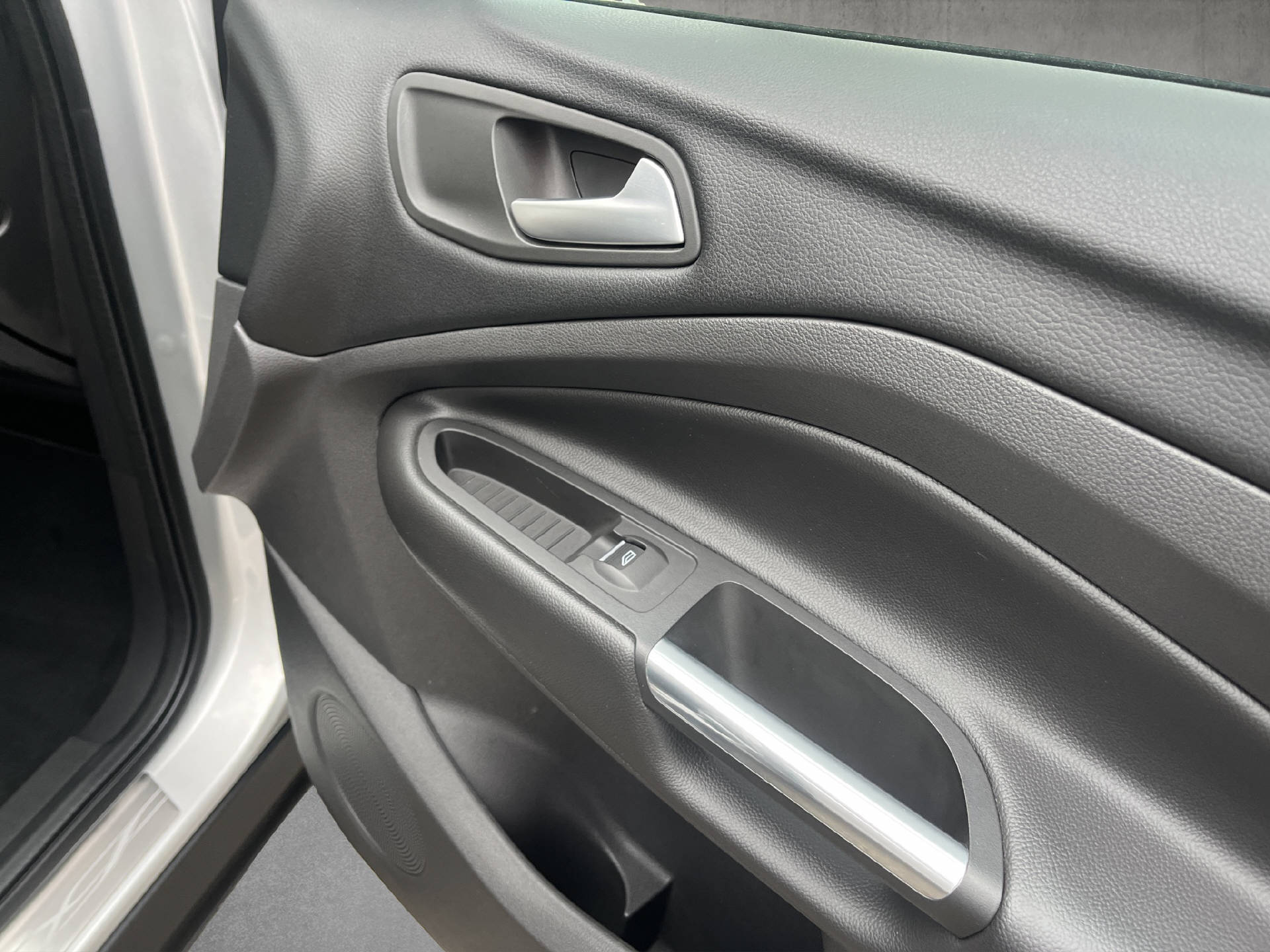 FORD Kuga 2.0 TDCi 180 Titanium FPS-image-17
