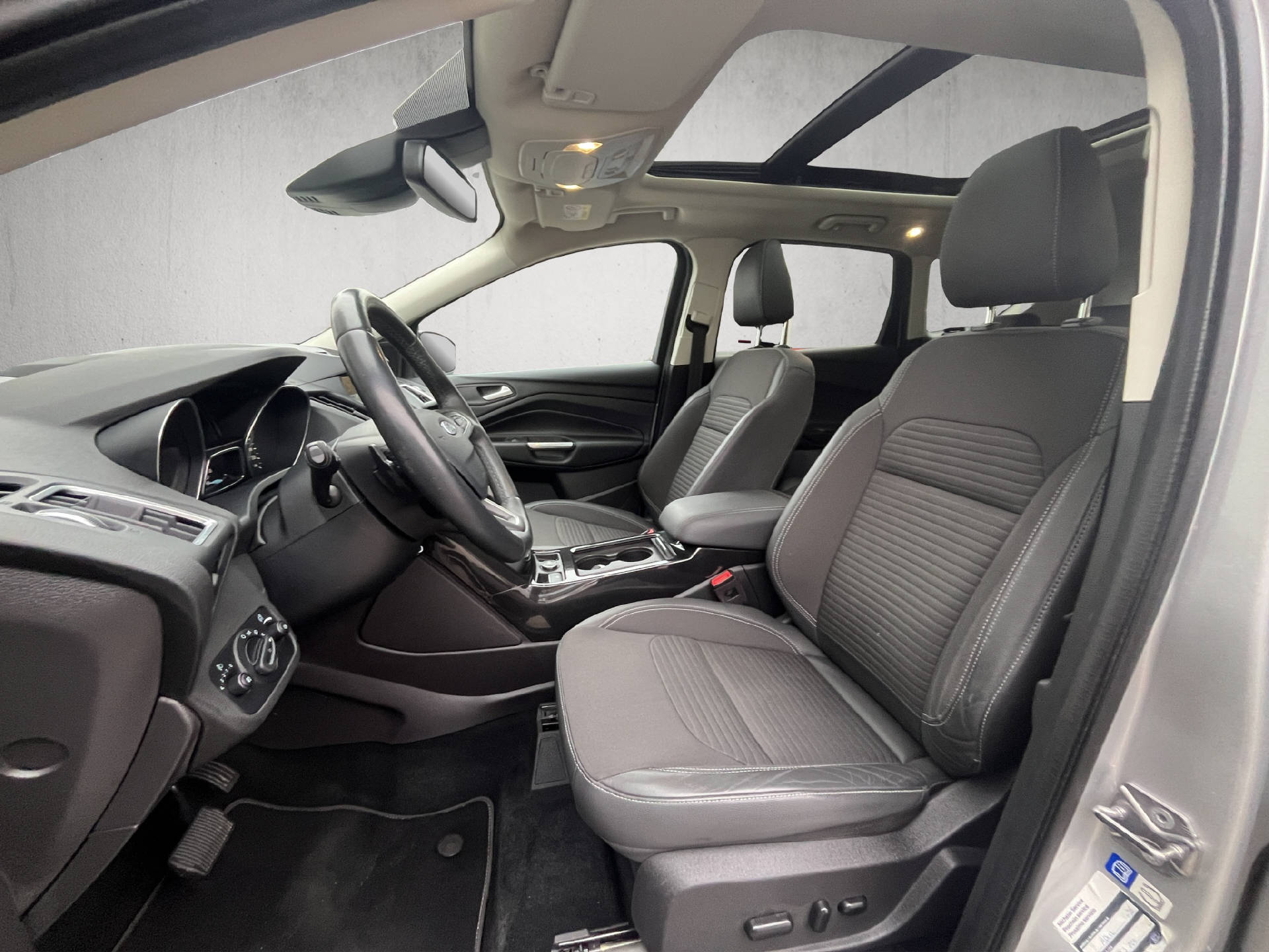 FORD Kuga 2.0 TDCi 180 Titanium FPS-image-9