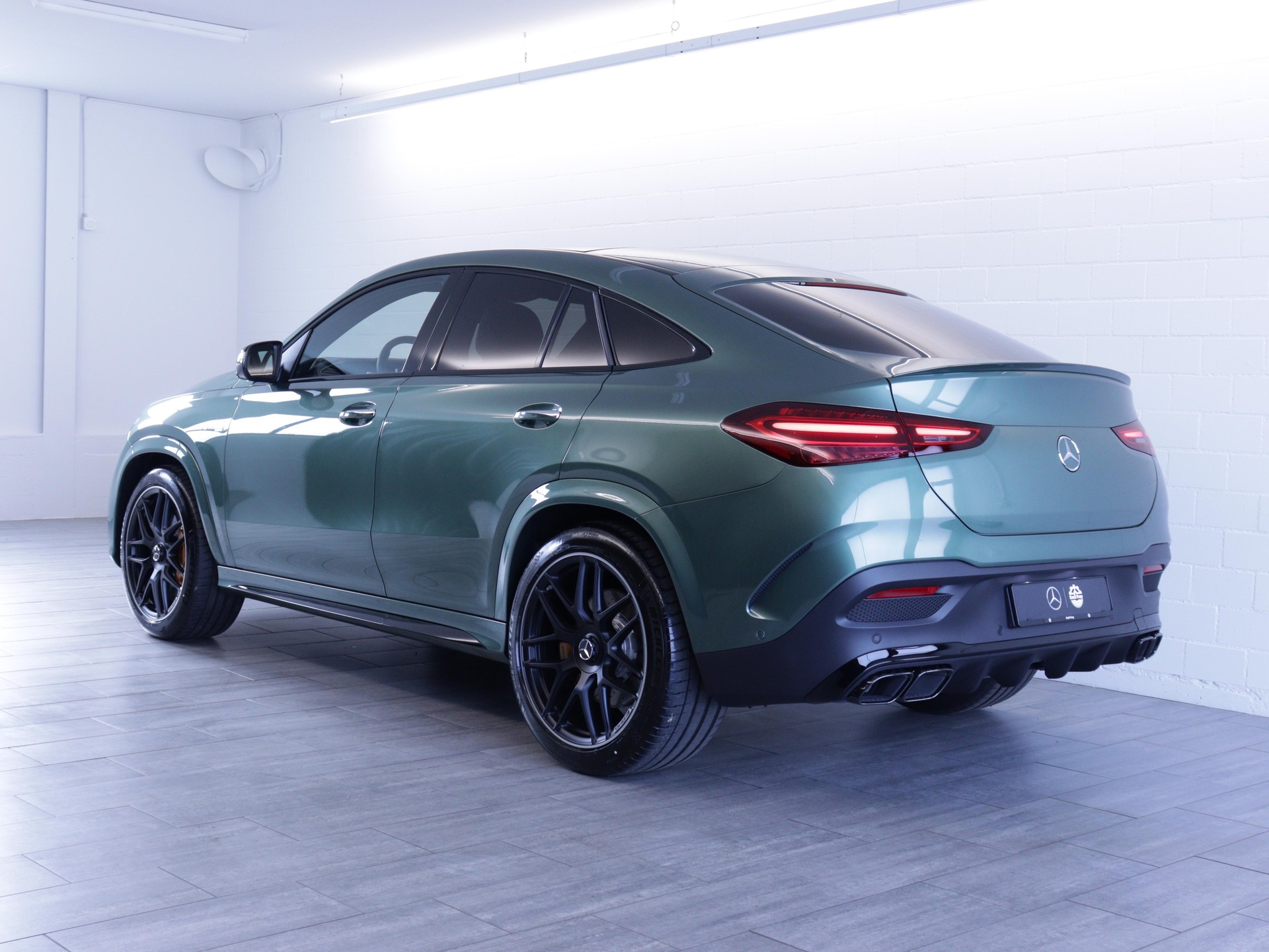 MERCEDES-BENZ GLE 63 S AMG 4matic+ Coupé-image-3