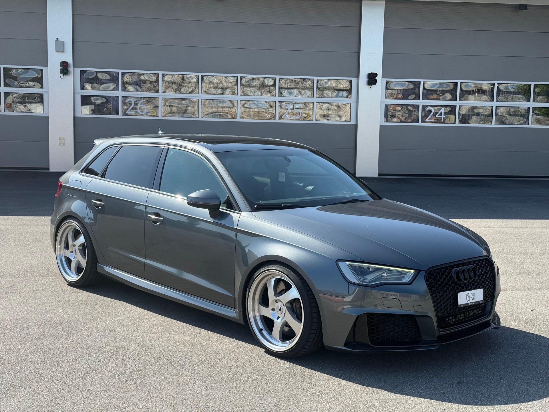 AUDI RS3 2.5 TSI quattro S-tronic