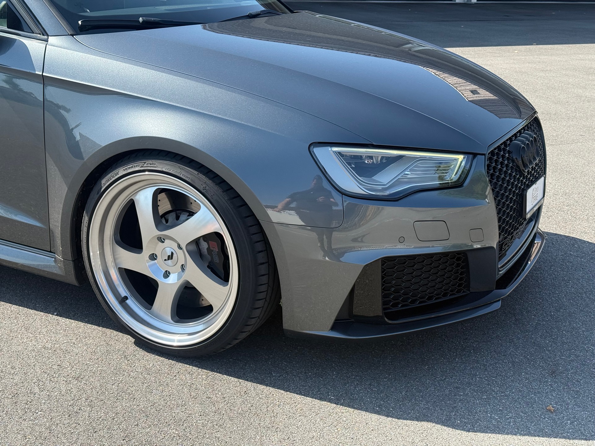 AUDI RS3 2.5 TSI quattro S-tronic-showroom-element-1