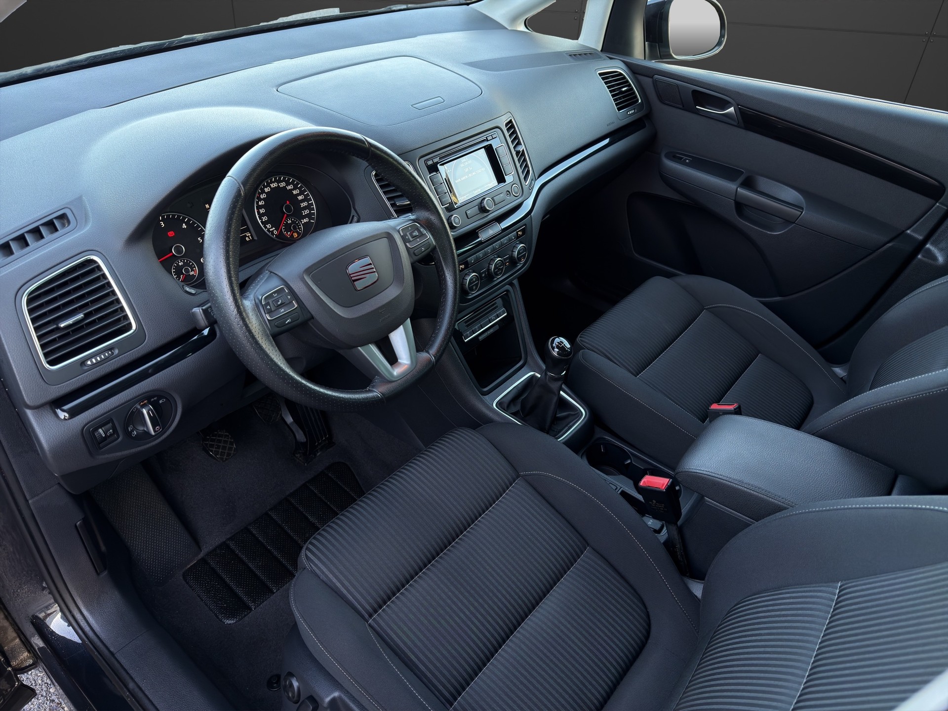 SEAT Alhambra 2.0 TDI Style 4x4-image-9
