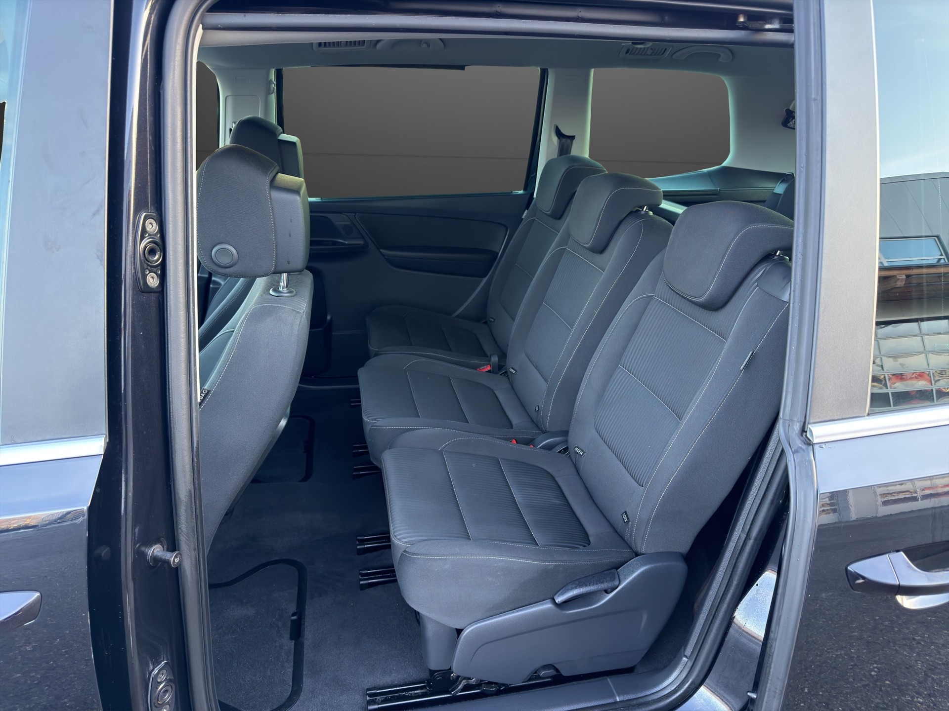 SEAT Alhambra 2.0 TDI Style 4x4-image-22