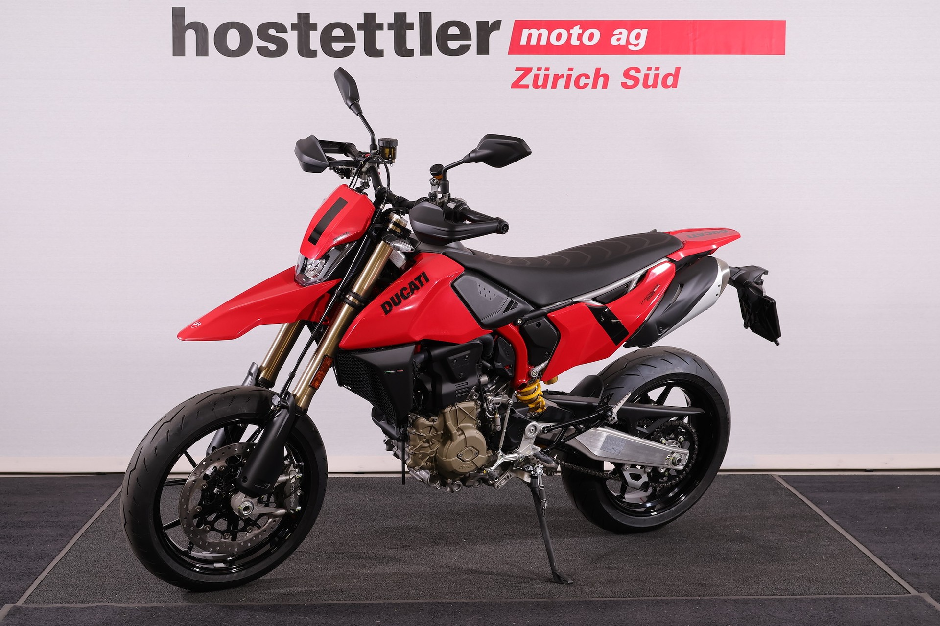 DUCATI 698 Hypermotard Mono-showroom-element-1