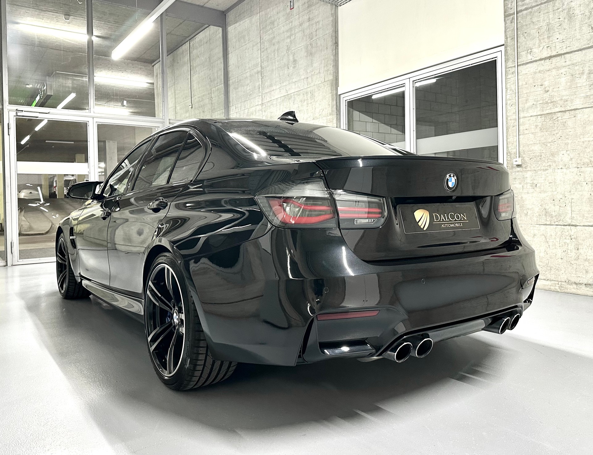 BMW M3 Drivelogic-image-8
