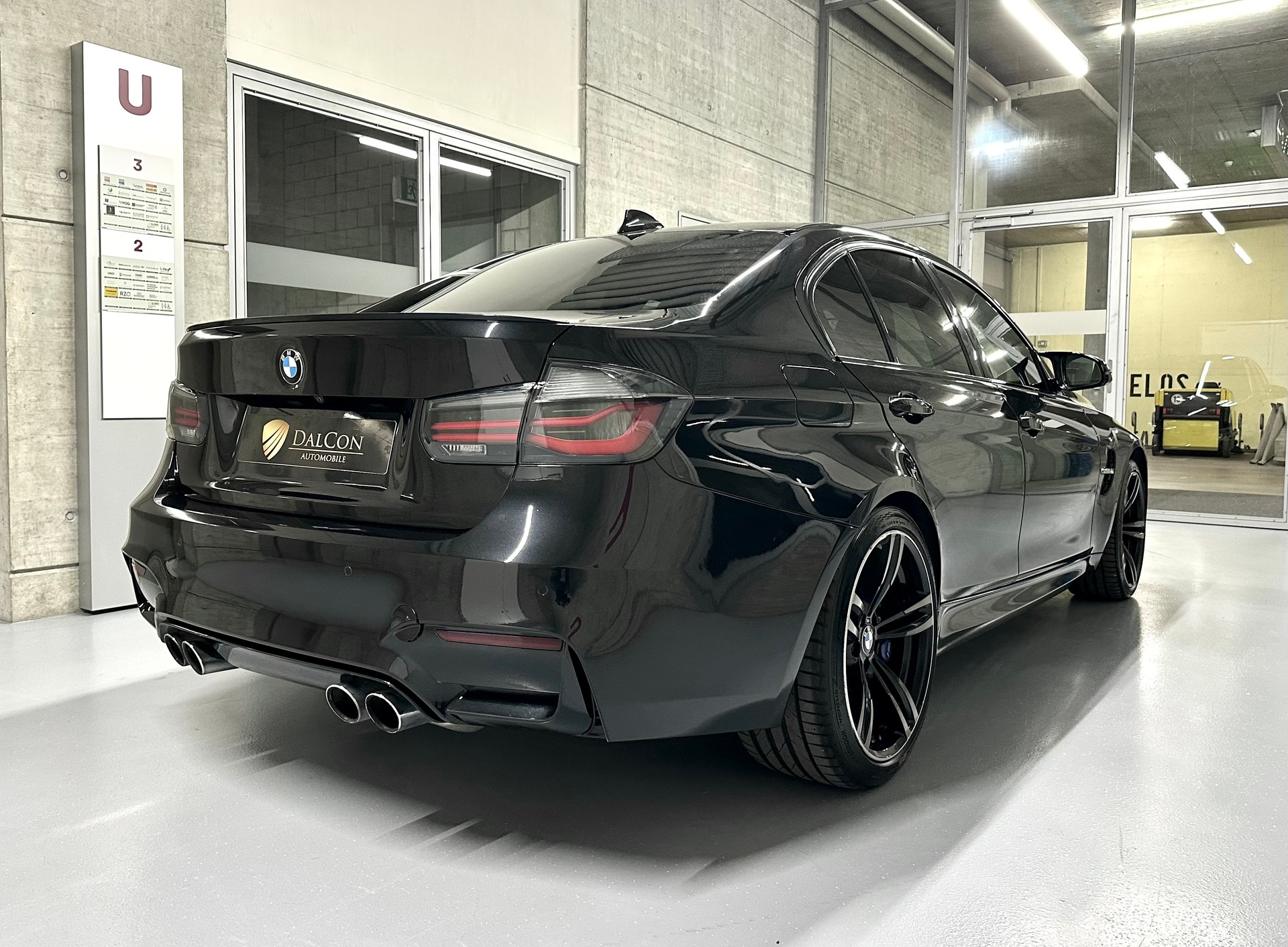 BMW M3 Drivelogic-image-6