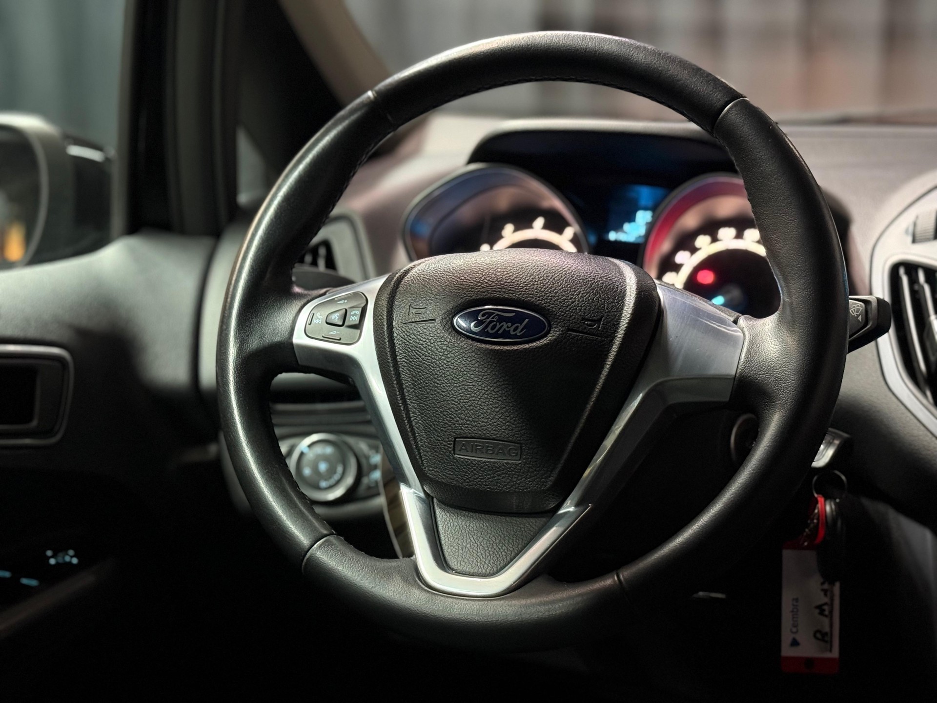 FORD B-Max 1.0 SCTi Titanium-image-20