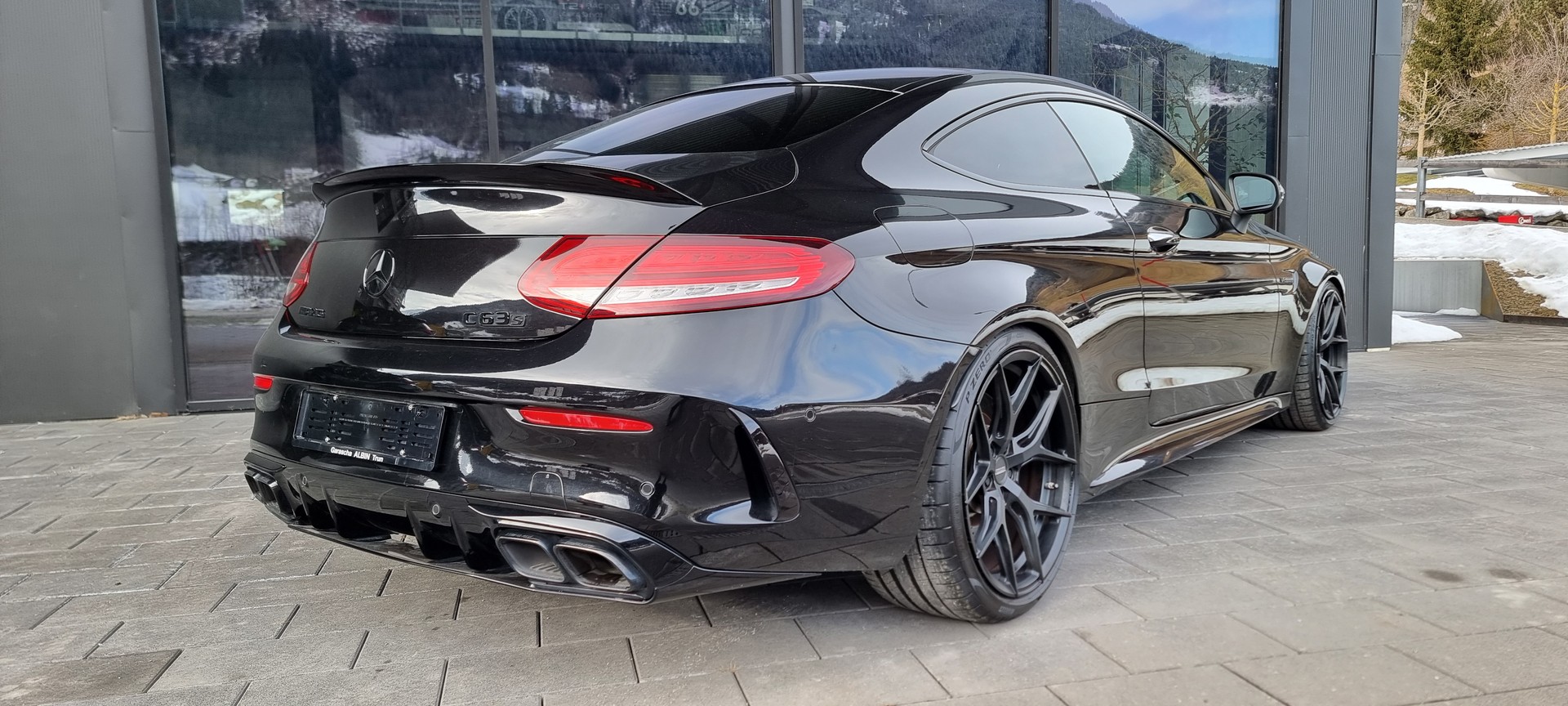 MERCEDES-BENZ C 63 S AMG-image-5