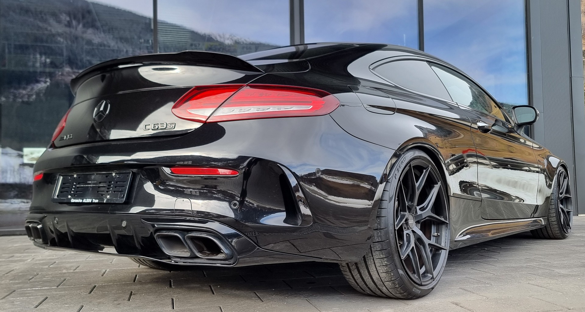MERCEDES-BENZ C 63 S AMG-image-6