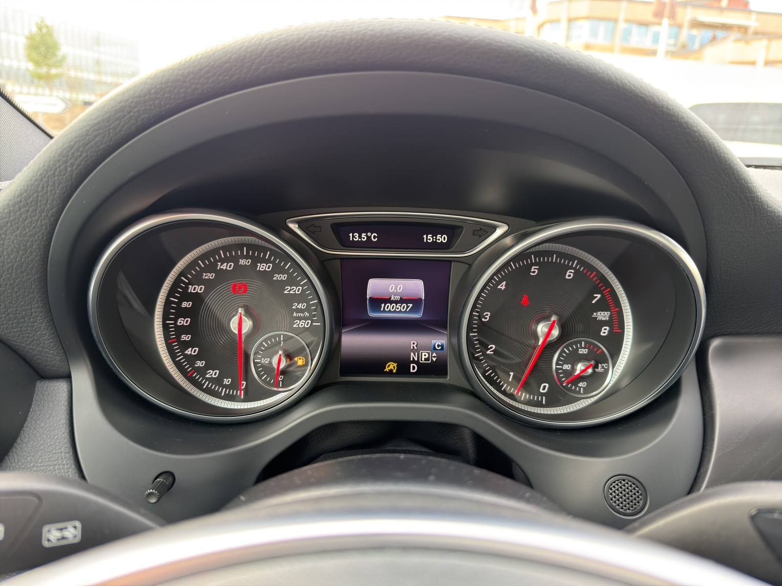 MERCEDES-BENZ GLA 220 AMG Line 4Matic 7G-DCT-image-16
